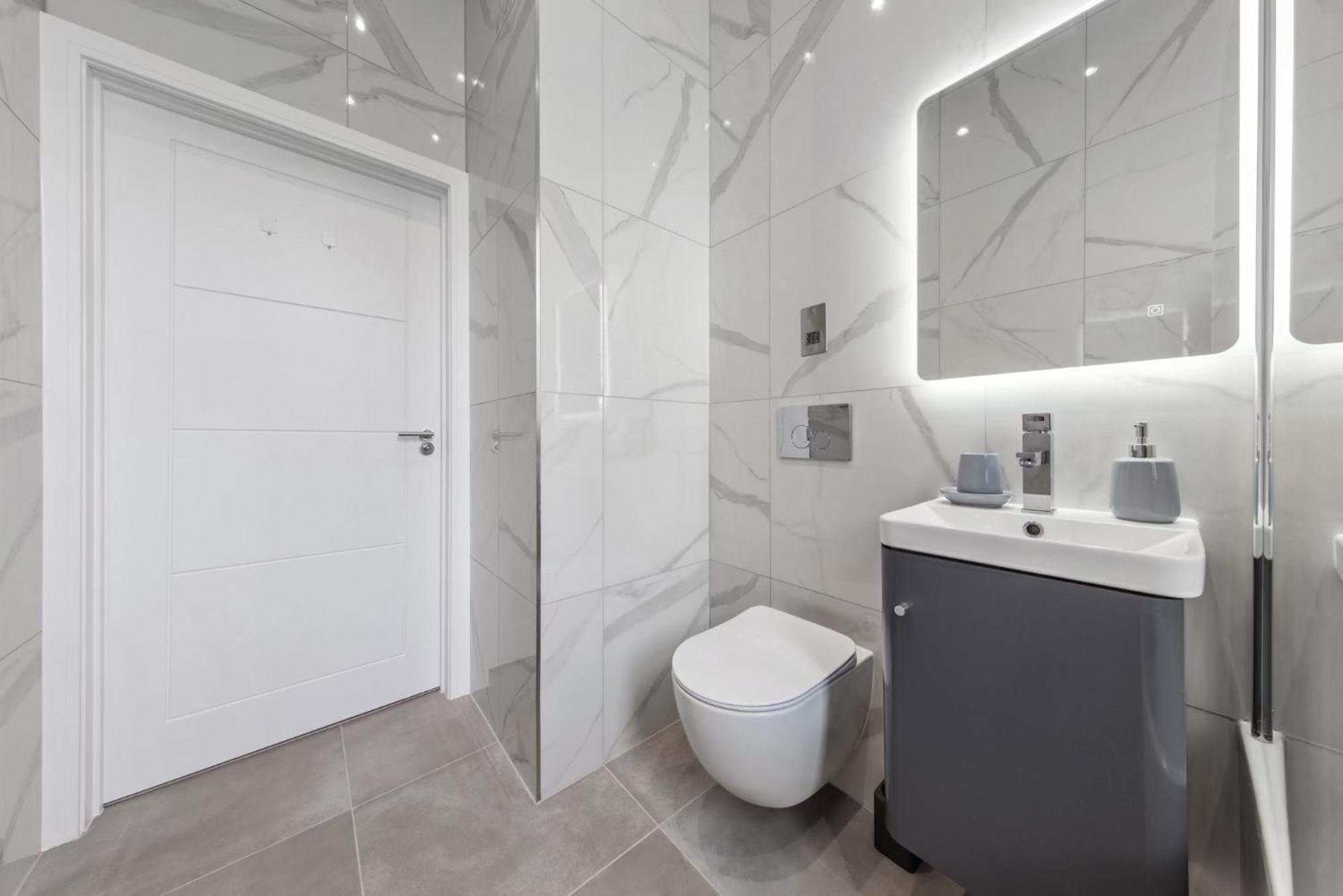 Sercasa - Kingston Upon Thames Luaran gambar