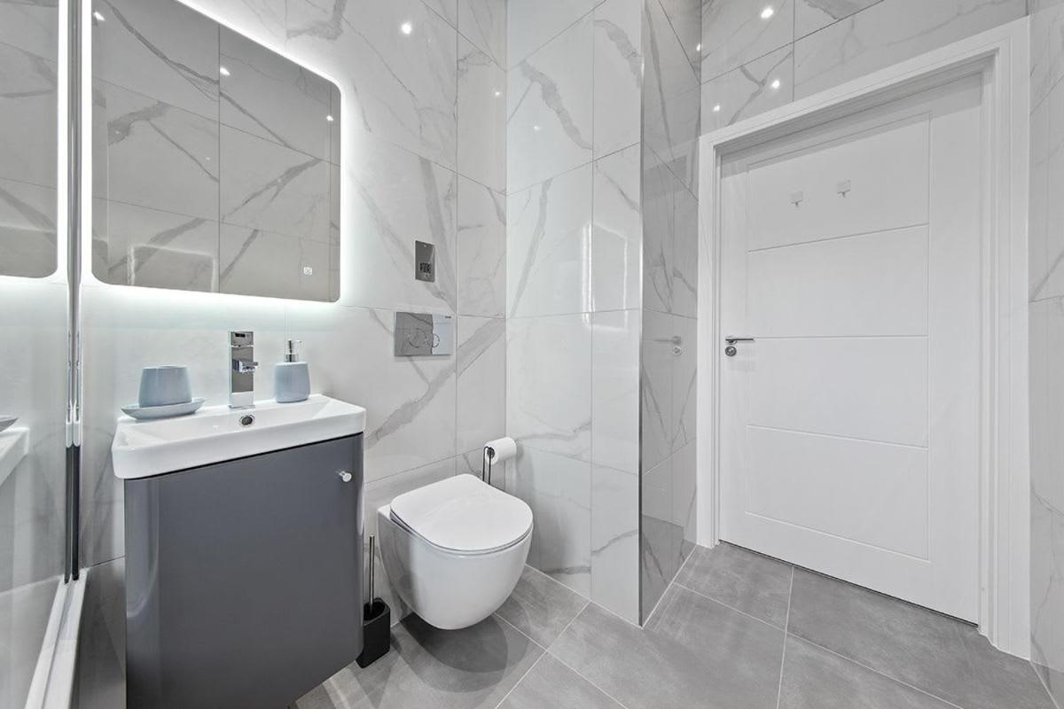 Sercasa - Kingston Upon Thames Luaran gambar